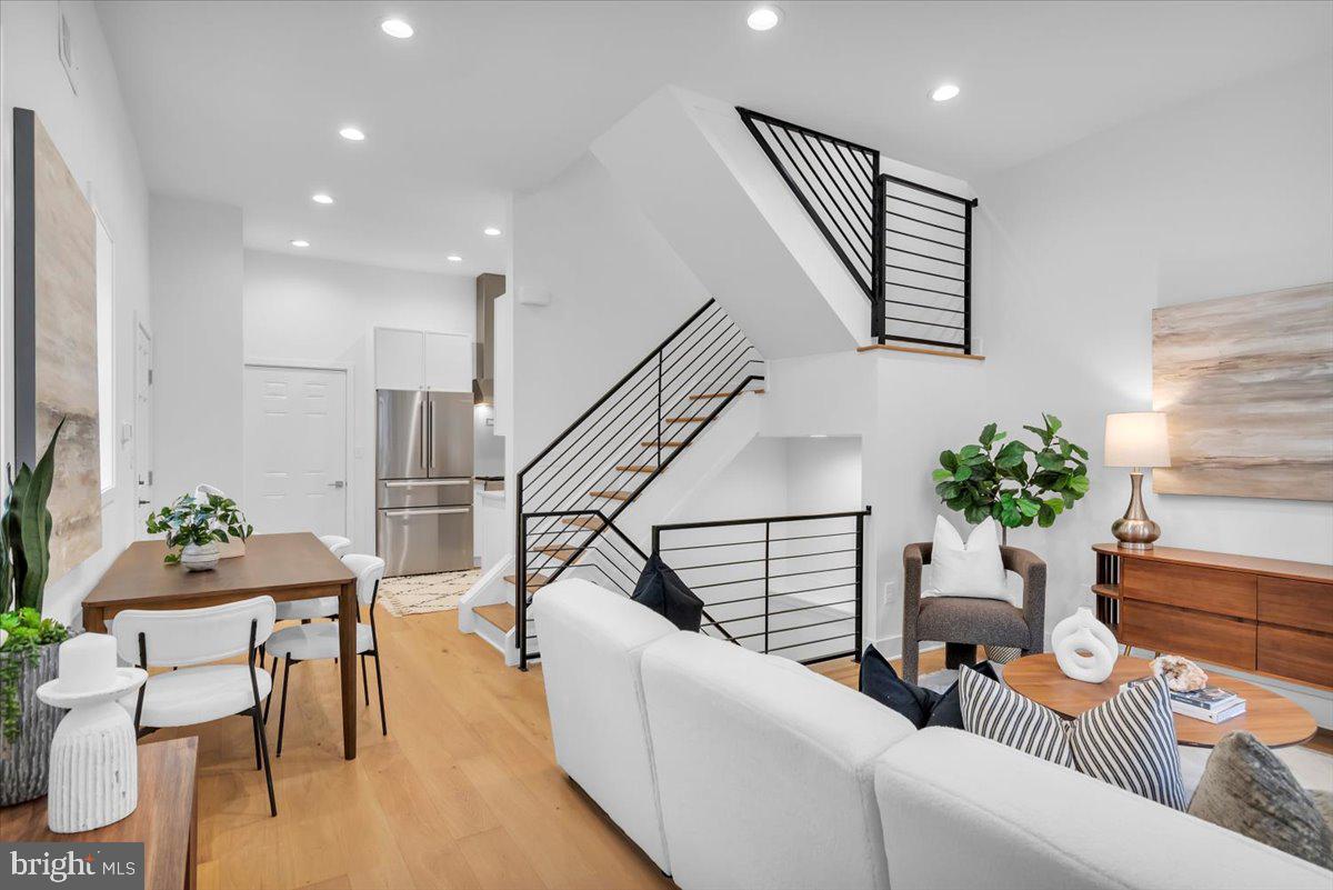 RITTENHOUSE SQUARE - Residential