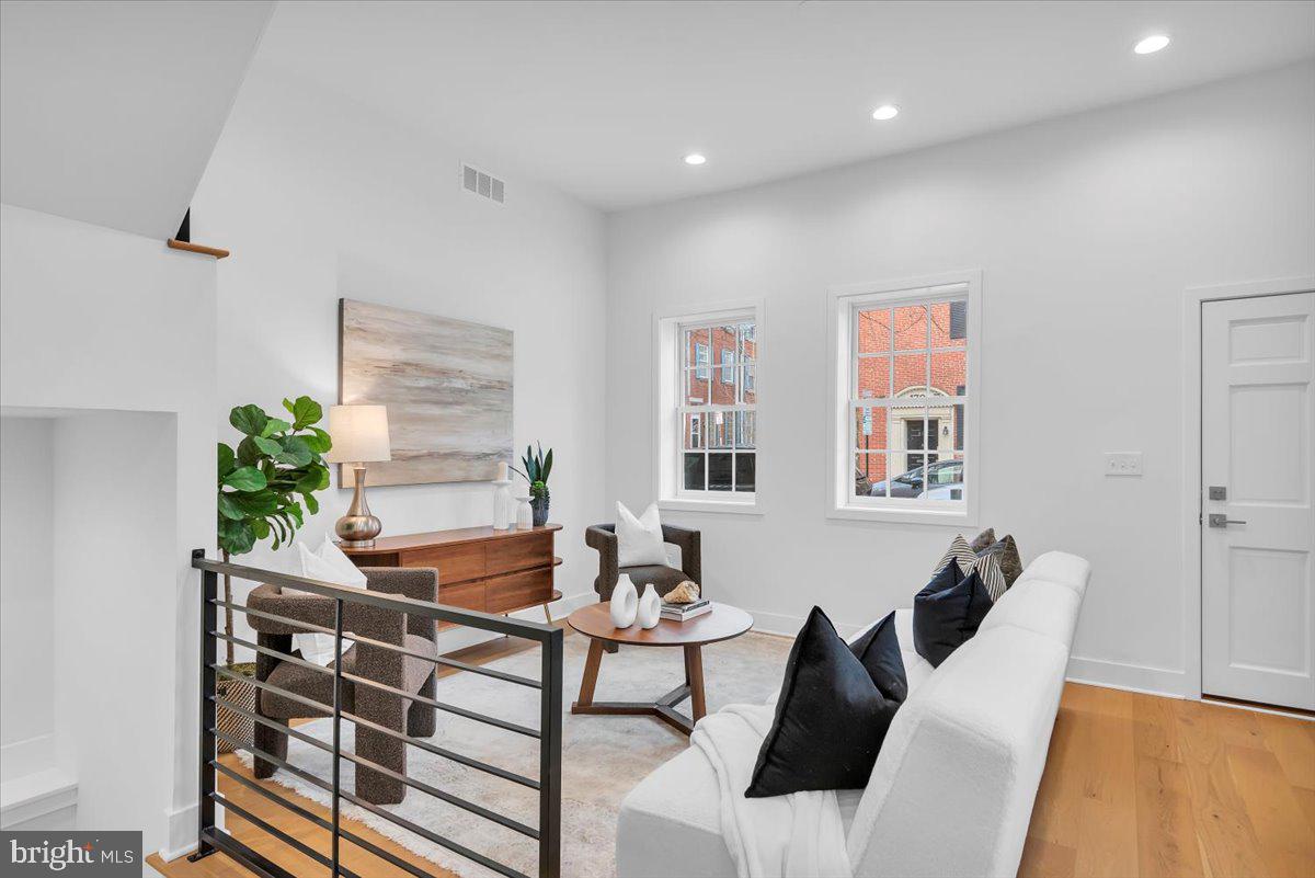 RITTENHOUSE SQUARE - Residential