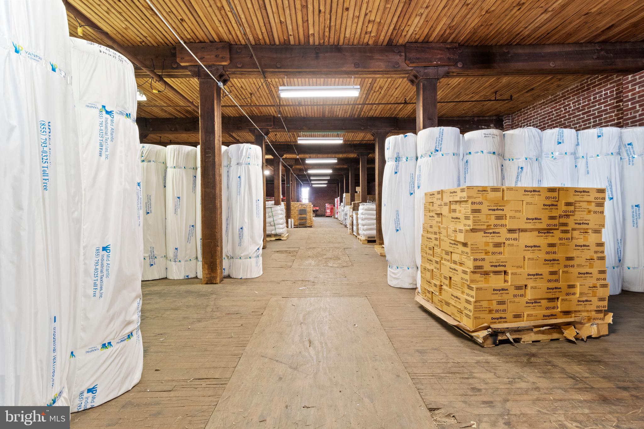 OLDE KENSINGTON - Commercial Sale