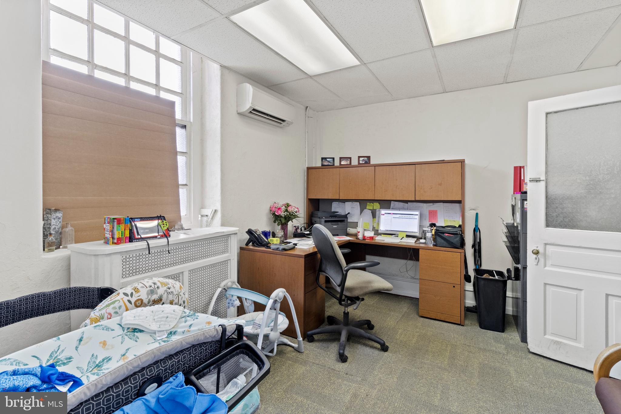 OLDE KENSINGTON - Commercial Sale