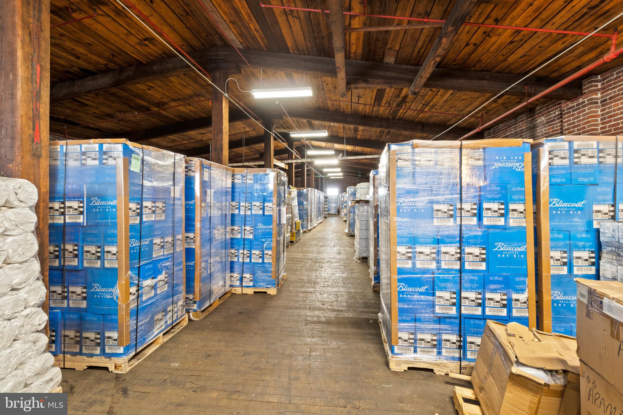 OLDE KENSINGTON - Commercial Sale