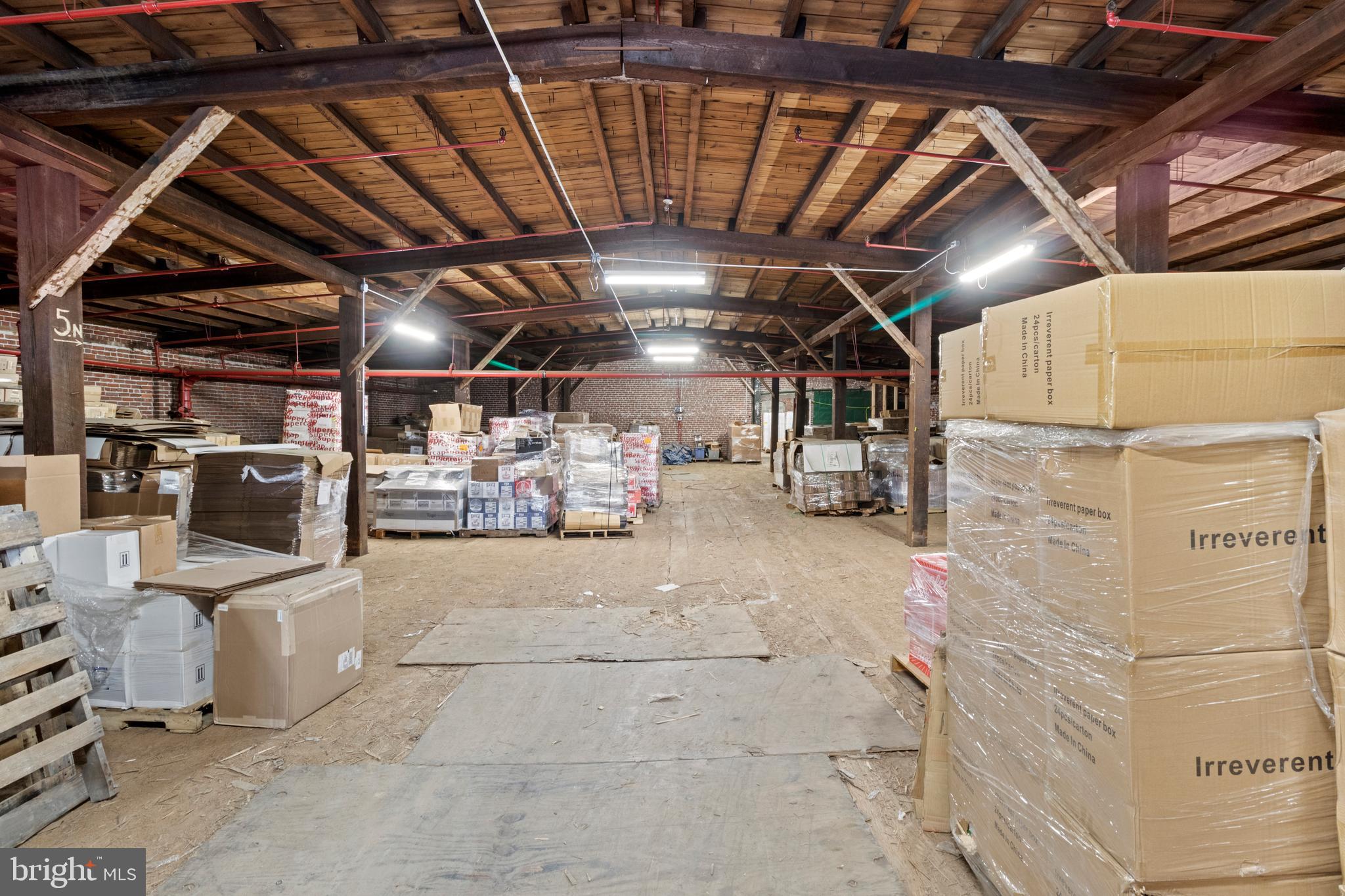 OLDE KENSINGTON - Commercial Sale