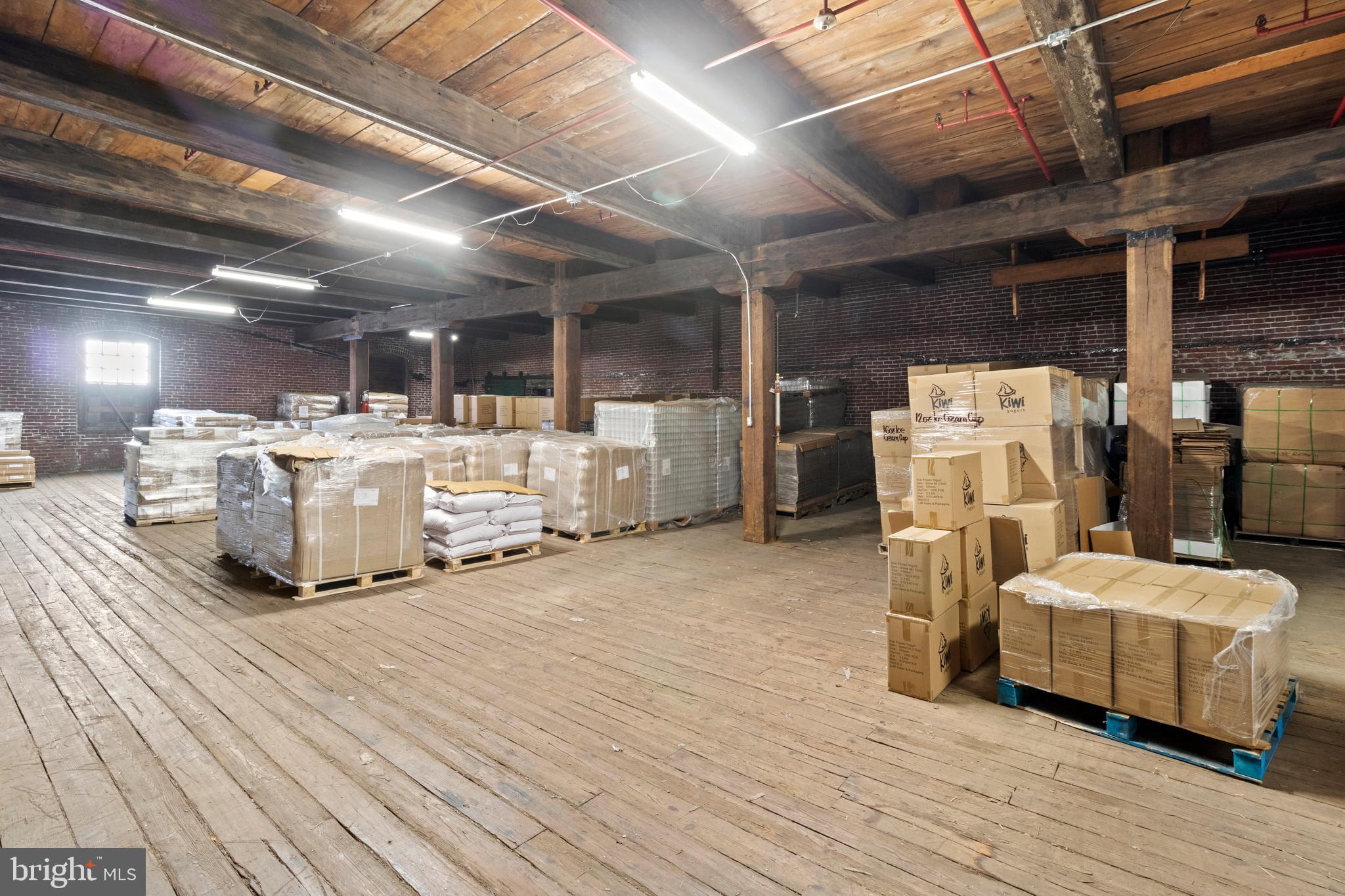 OLDE KENSINGTON - Commercial Sale