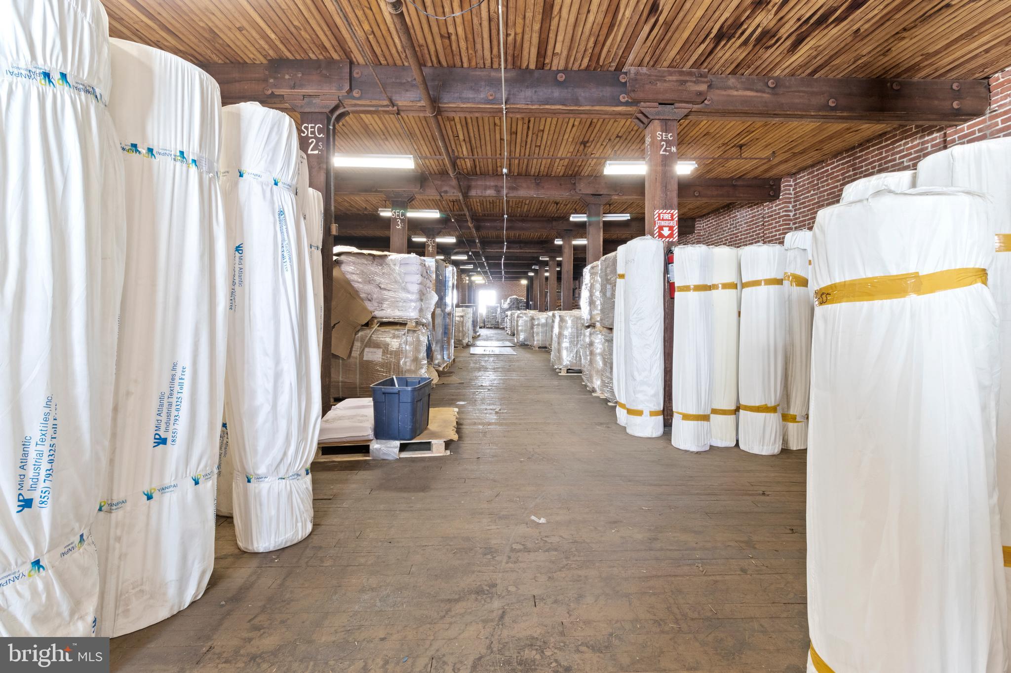 OLDE KENSINGTON - Commercial Sale