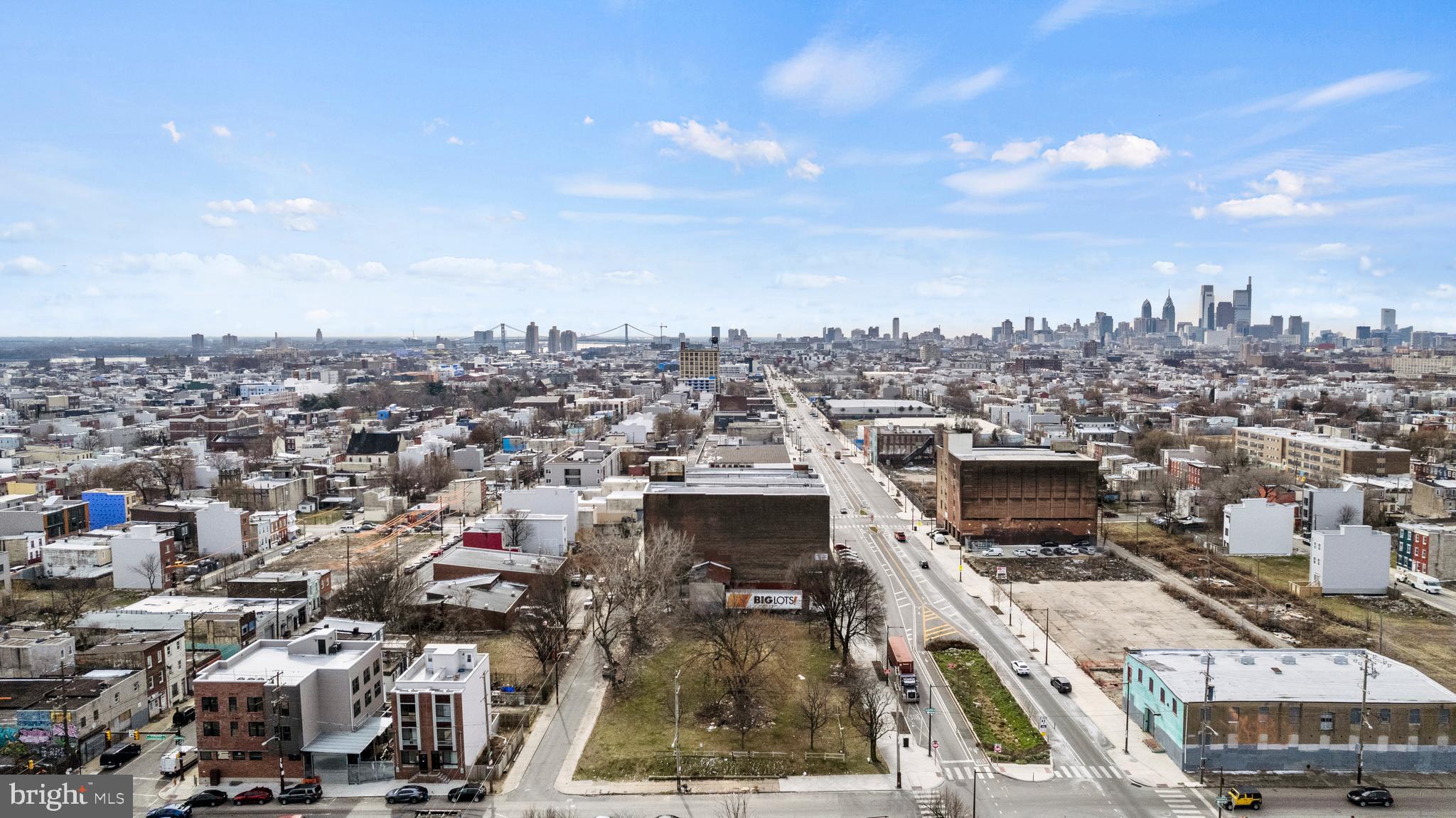 OLDE KENSINGTON - Commercial Sale