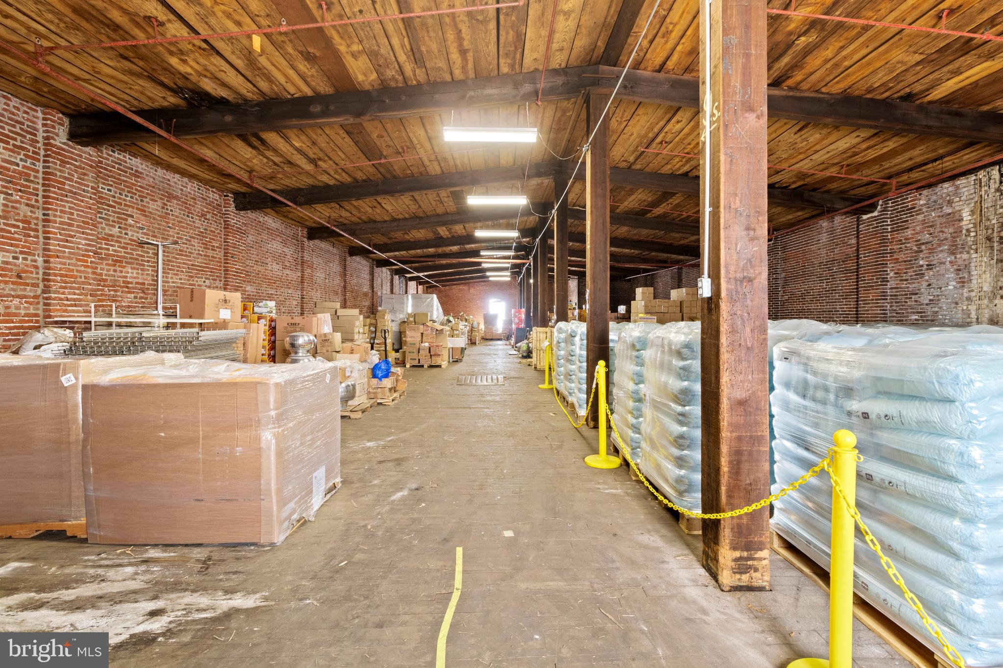 OLDE KENSINGTON - Commercial Sale