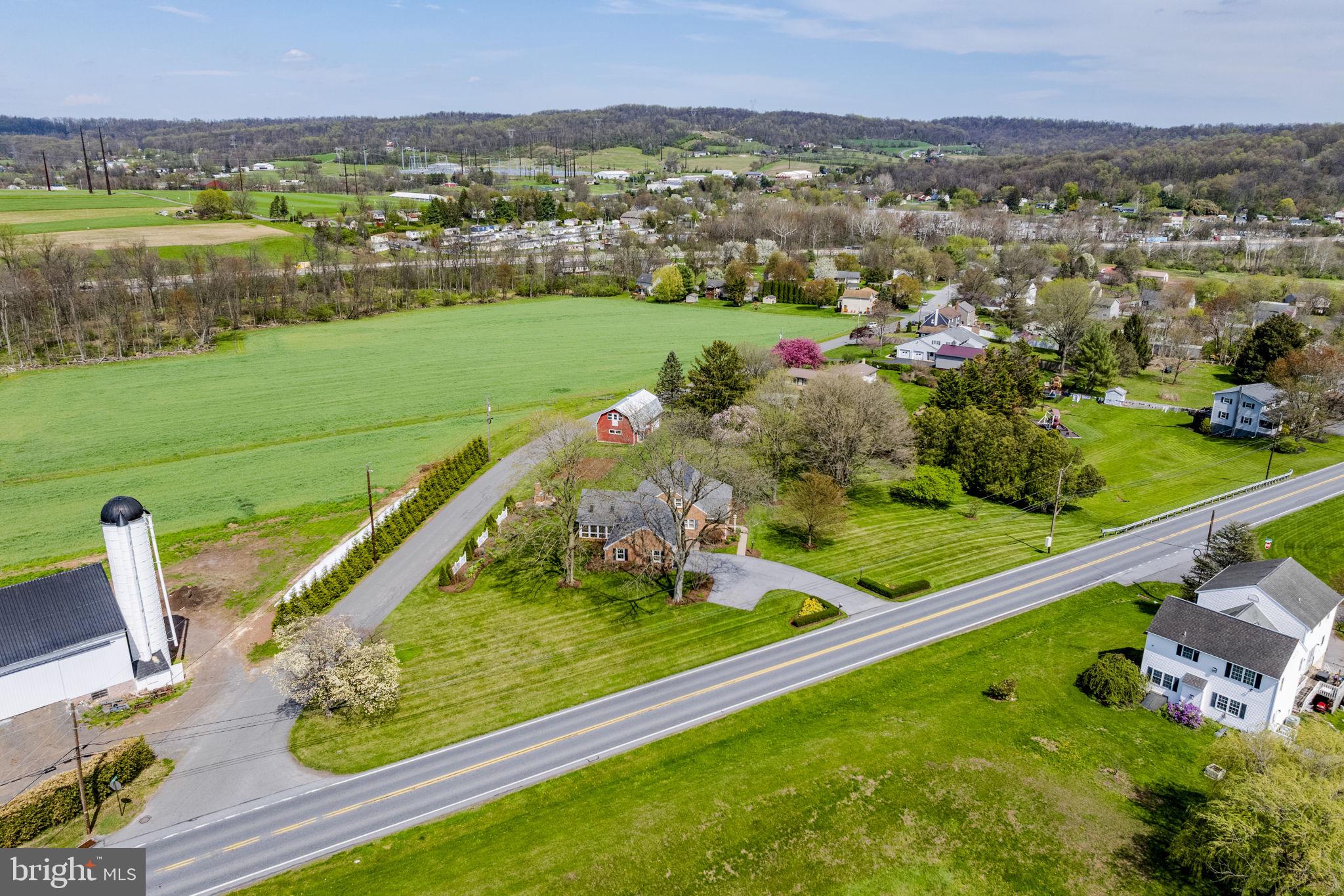 218 LAUSCHTOWN ROAD