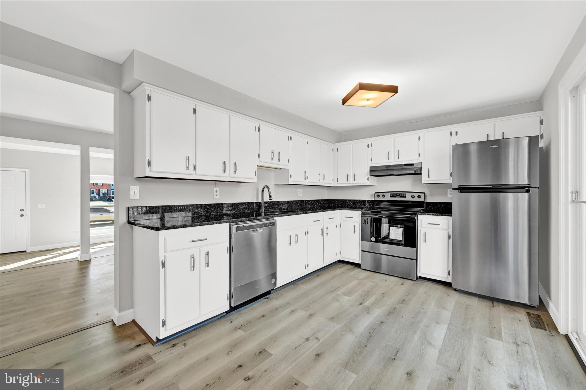 VILLAGE OF OLDE MILL - Residential