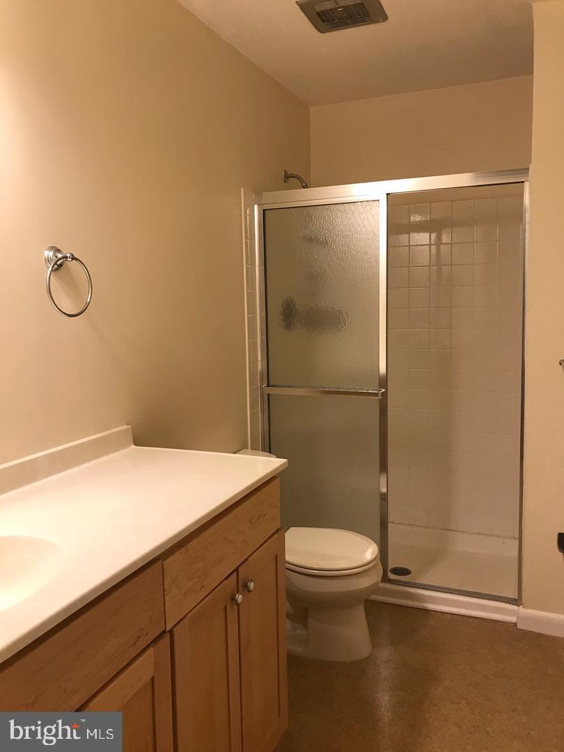 WOODMONT NORTH - Residential Lease