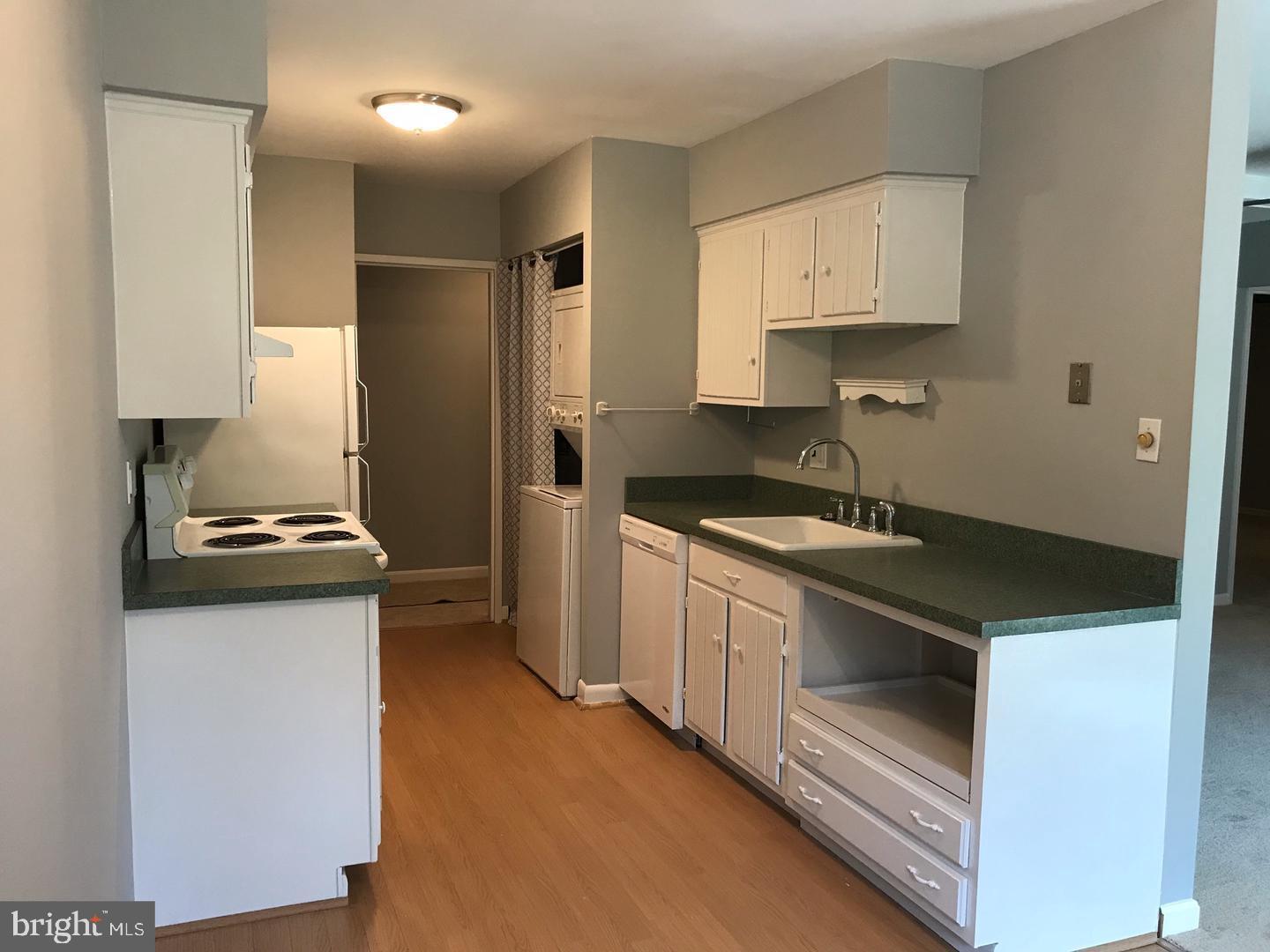 WOODMONT NORTH - Residential Lease