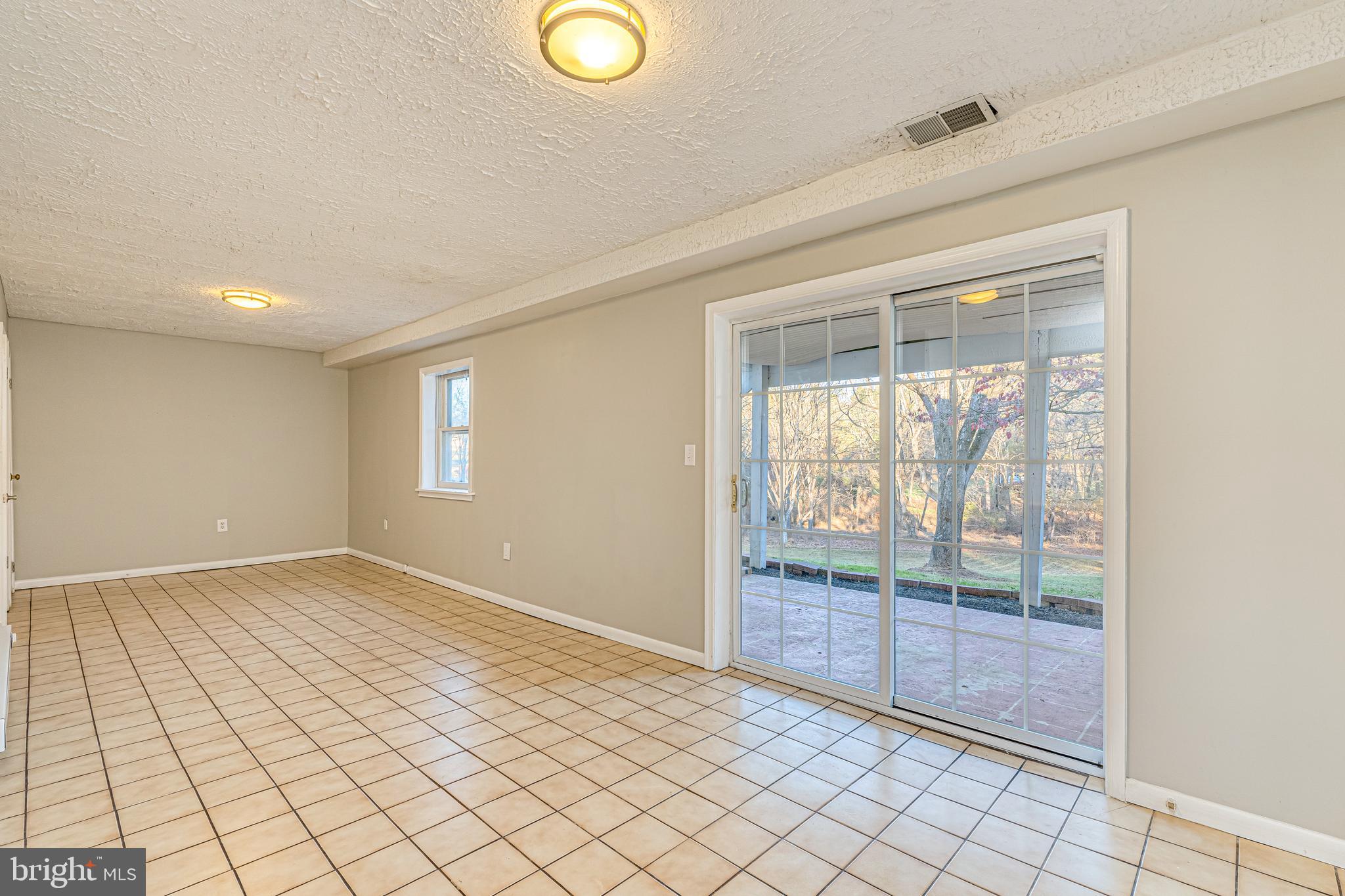 LINHURST - Residential