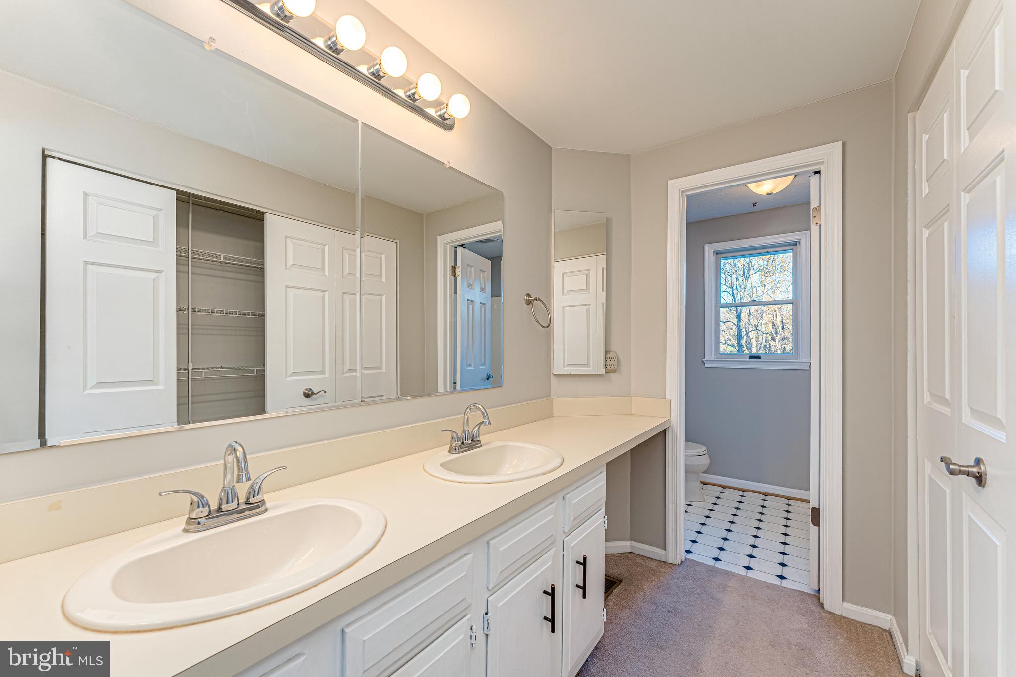 LINHURST - Residential