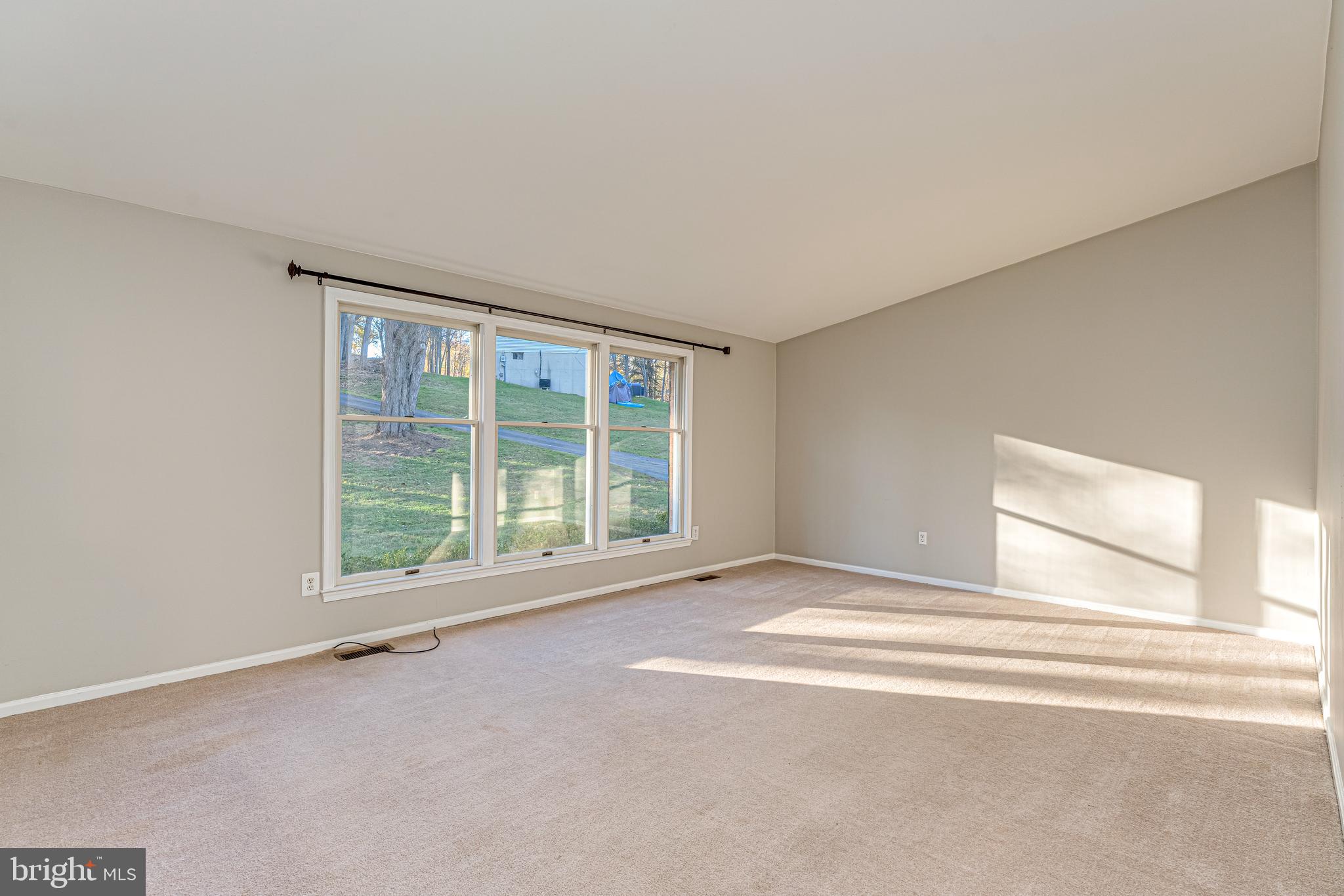 LINHURST - Residential