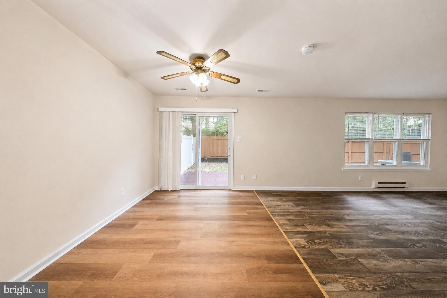 205 CHAUCER COURT