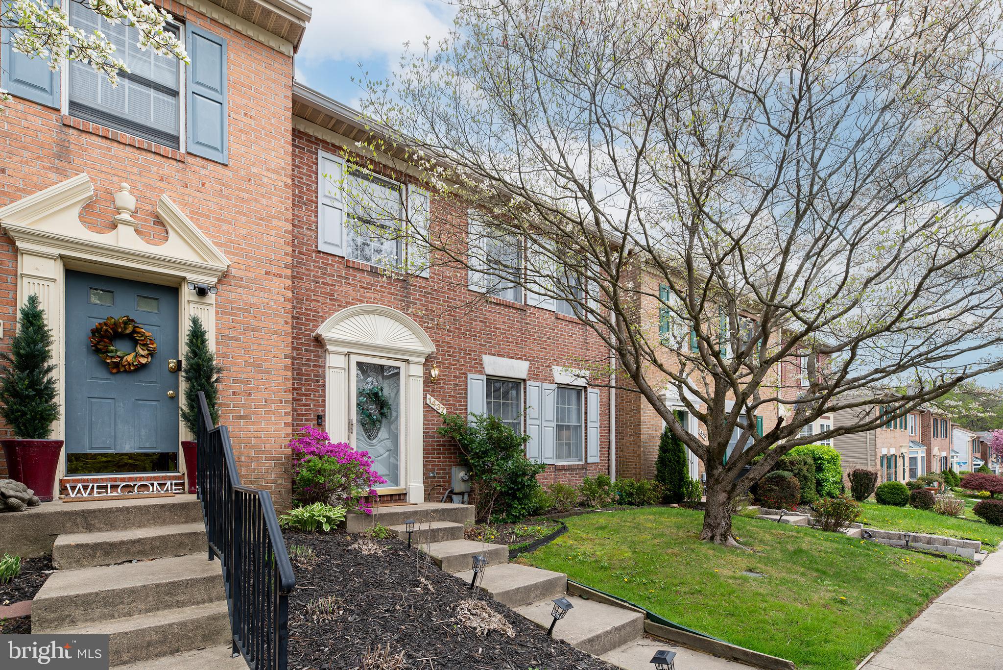 1437 VALBROOK COURT S