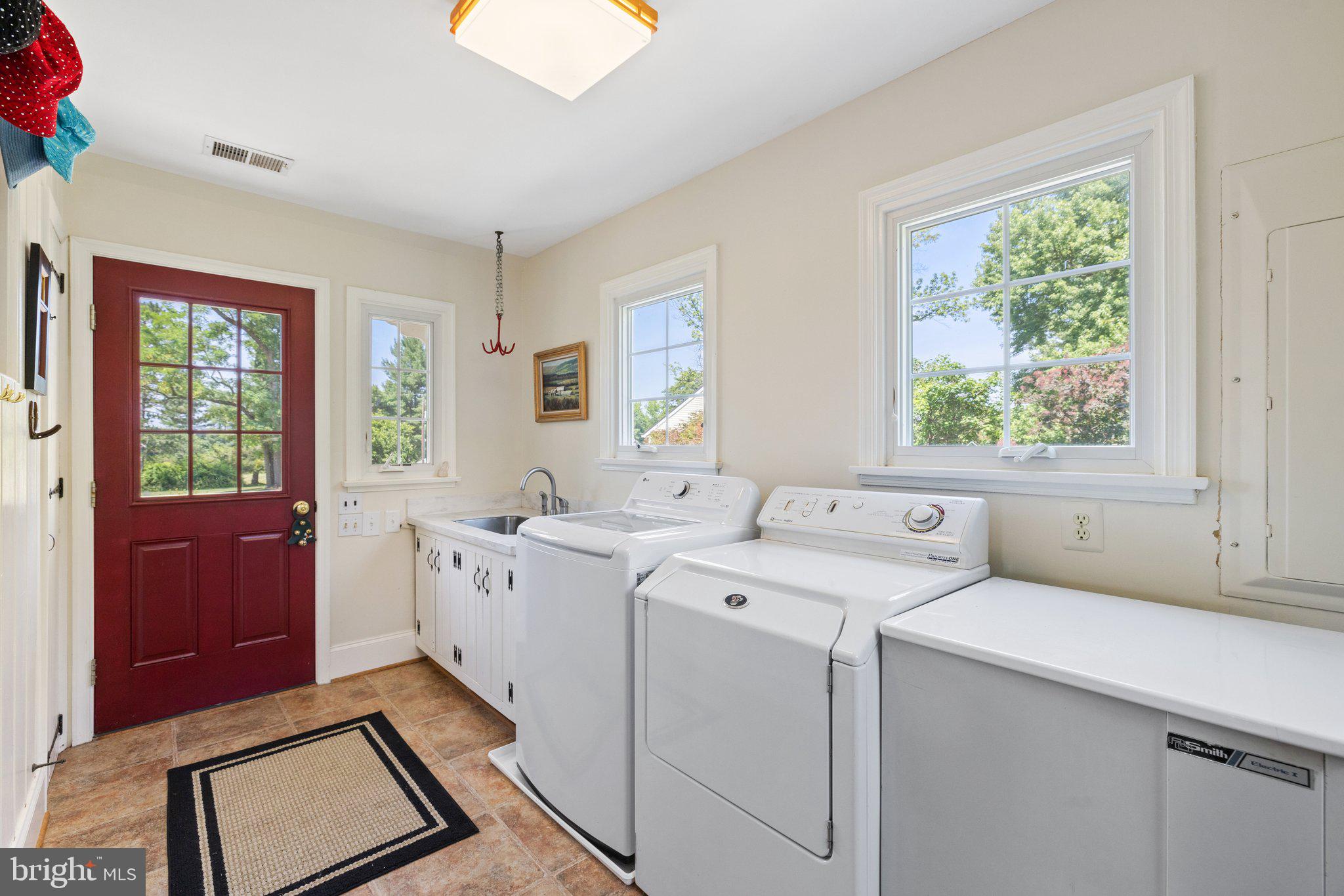 BEAVERDAM ACRES - Residential