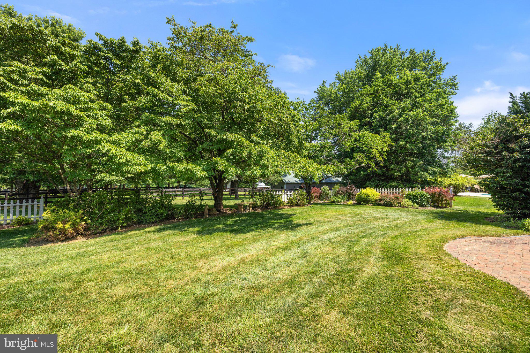 BEAVERDAM ACRES - Residential