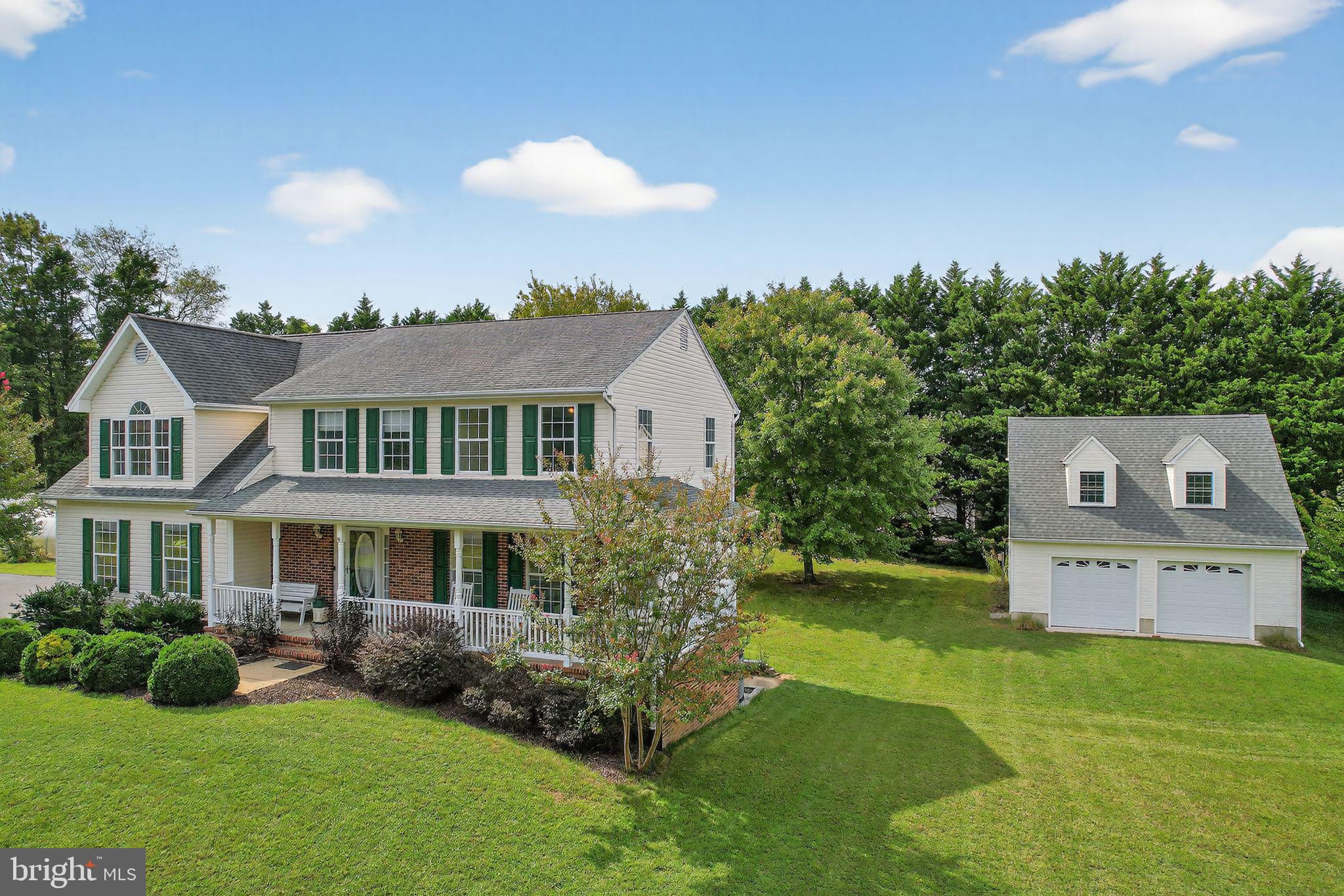 TROTTS POND ESTATES - Residential