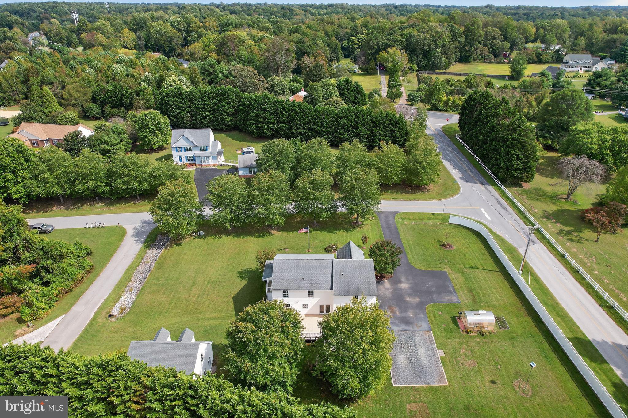 TROTTS POND ESTATES - Residential