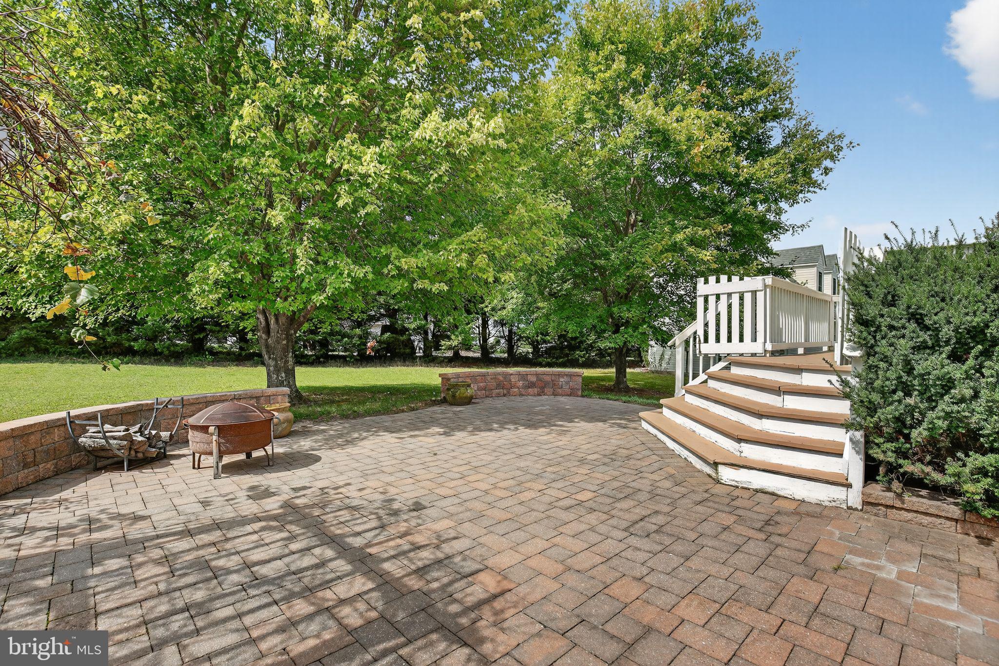 TROTTS POND ESTATES - Residential