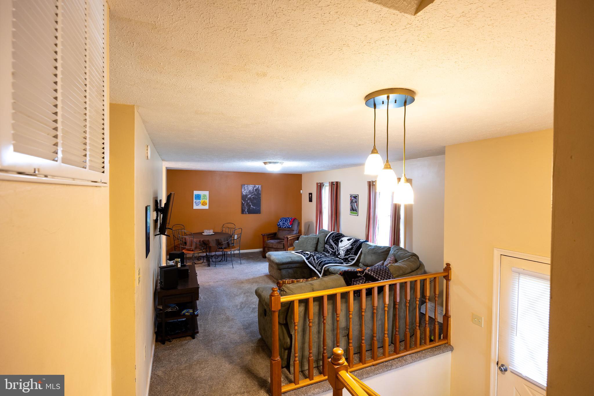 FAIRVIEW ACRES - Residential