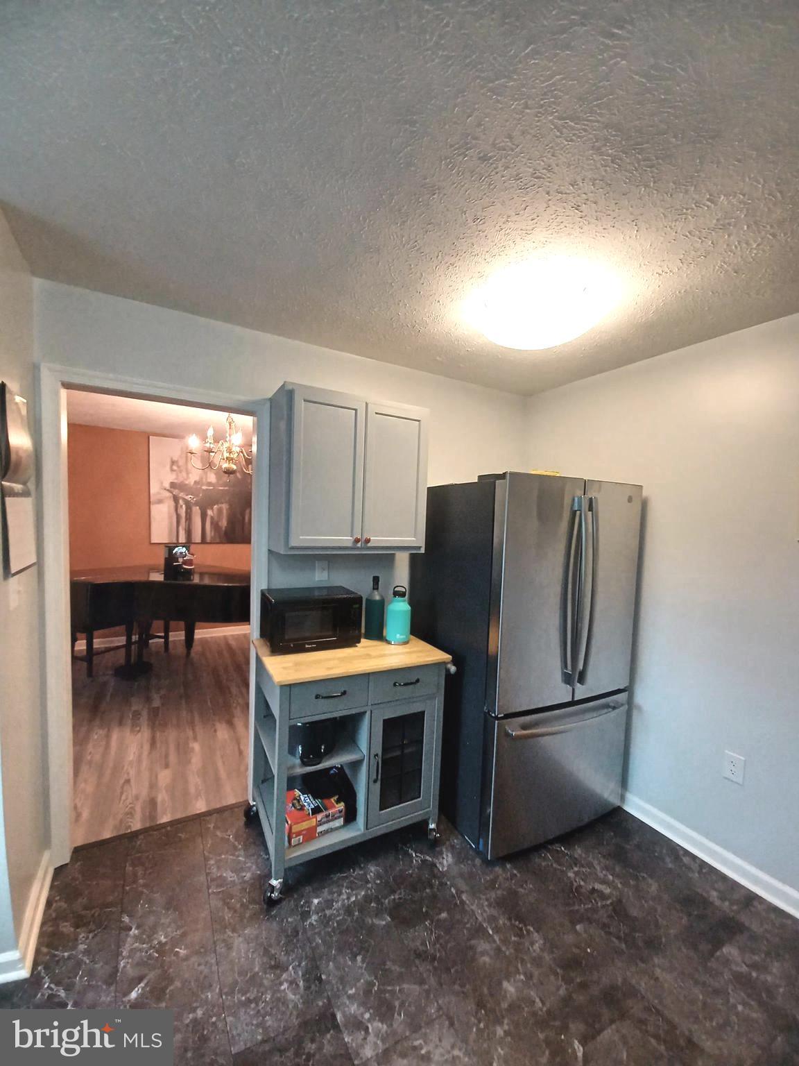 FAIRVIEW ACRES - Residential