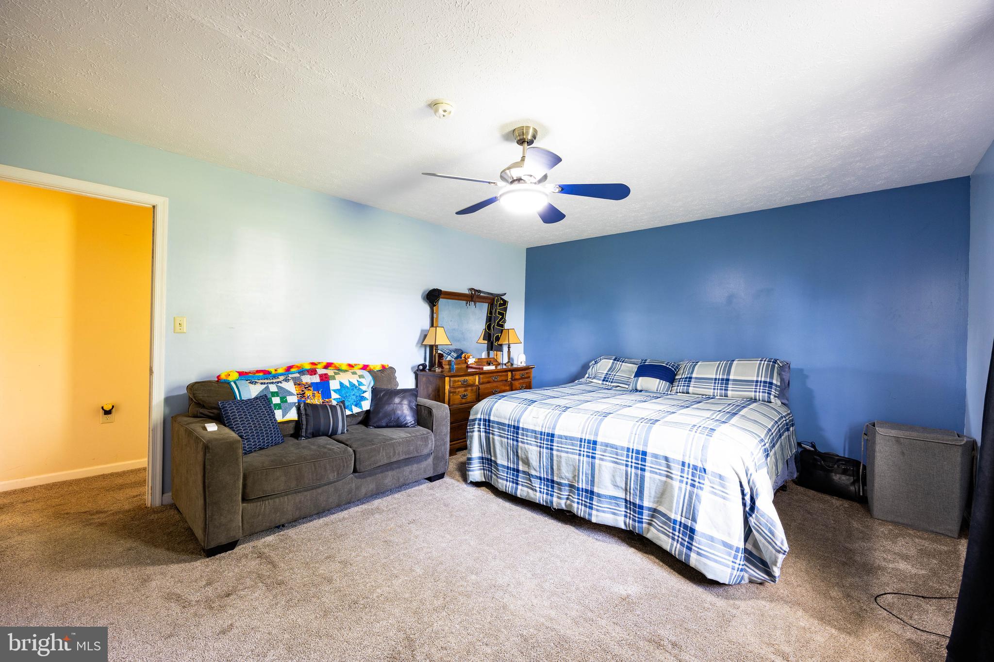 FAIRVIEW ACRES - Residential