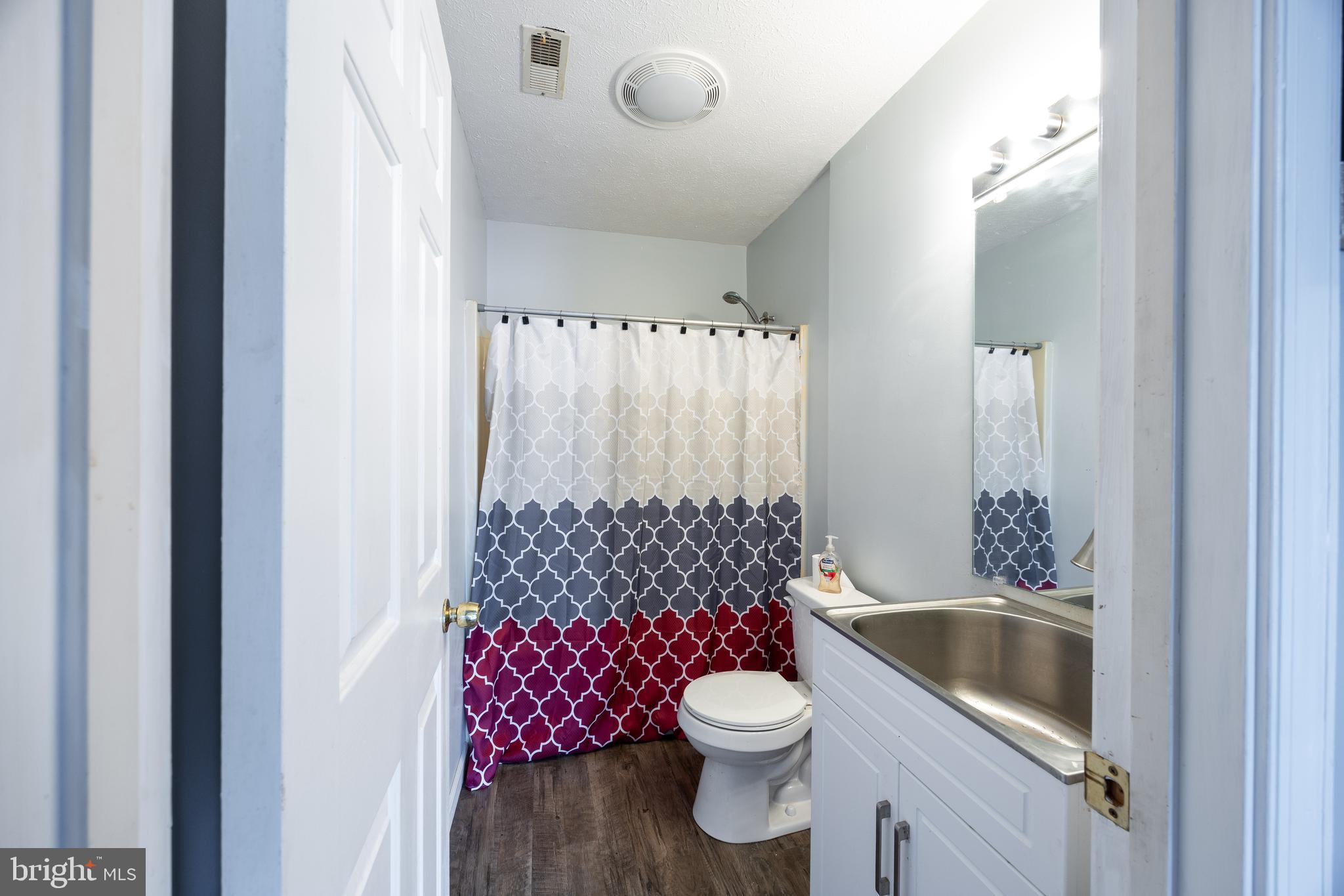 FAIRVIEW ACRES - Residential