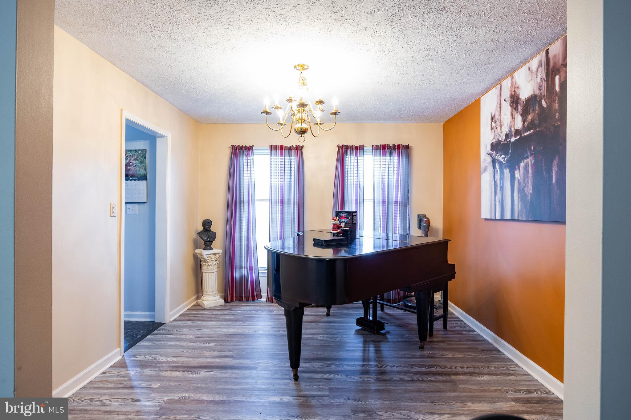 FAIRVIEW ACRES - Residential