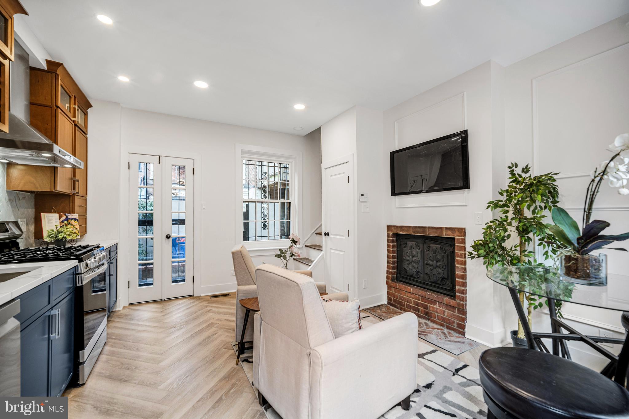 RITTENHOUSE SQUARE - Residential