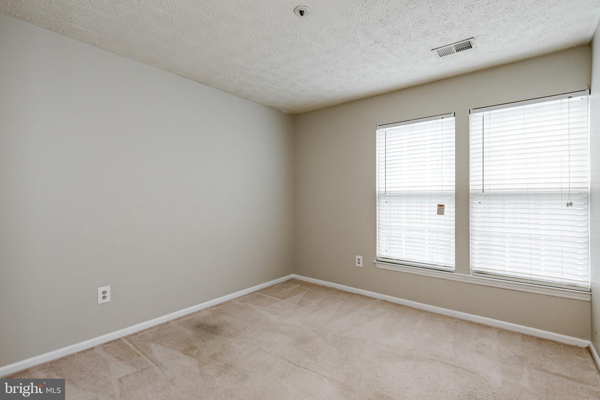 ROCKBURN COMMONS III - Residential