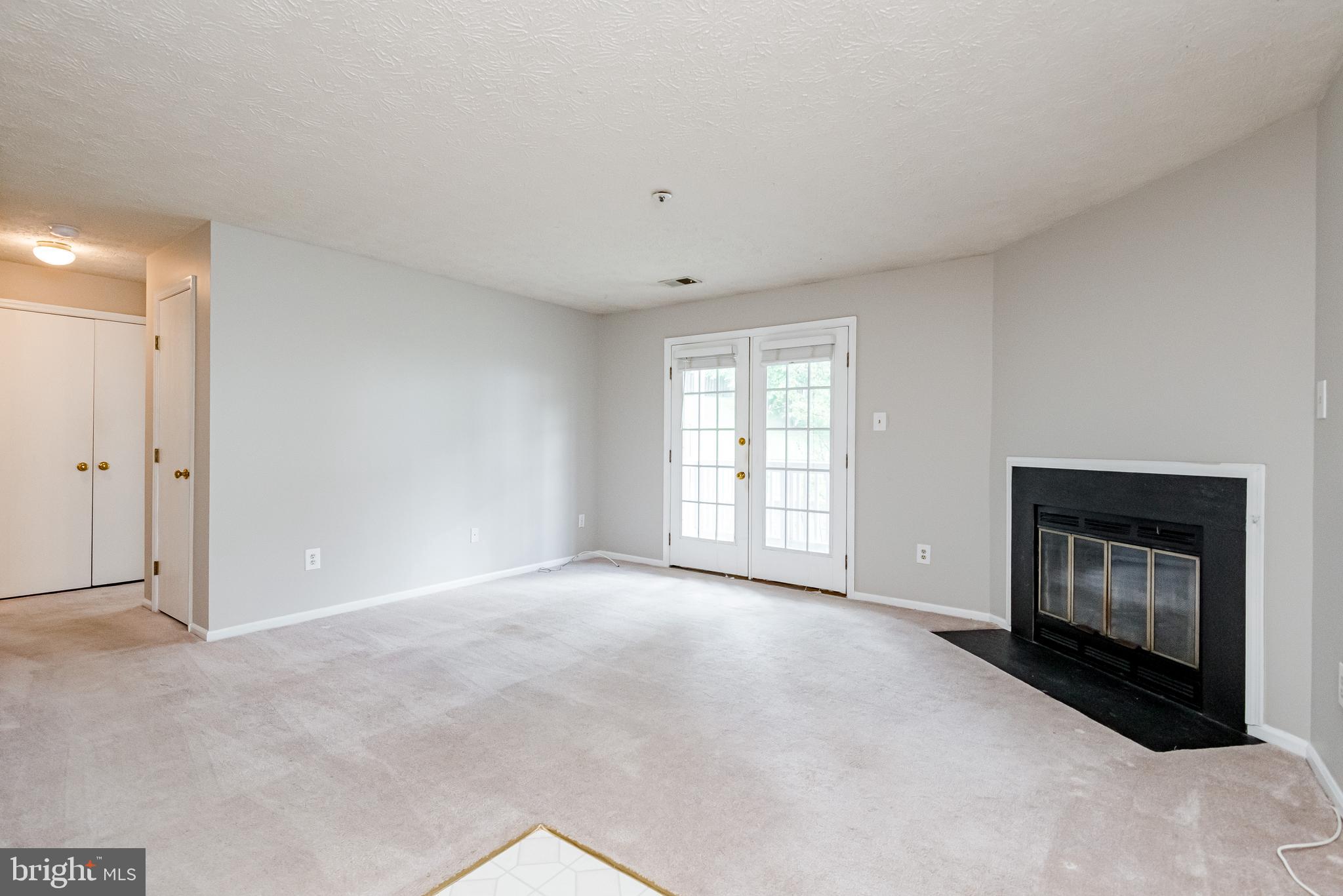 ROCKBURN COMMONS III - Residential