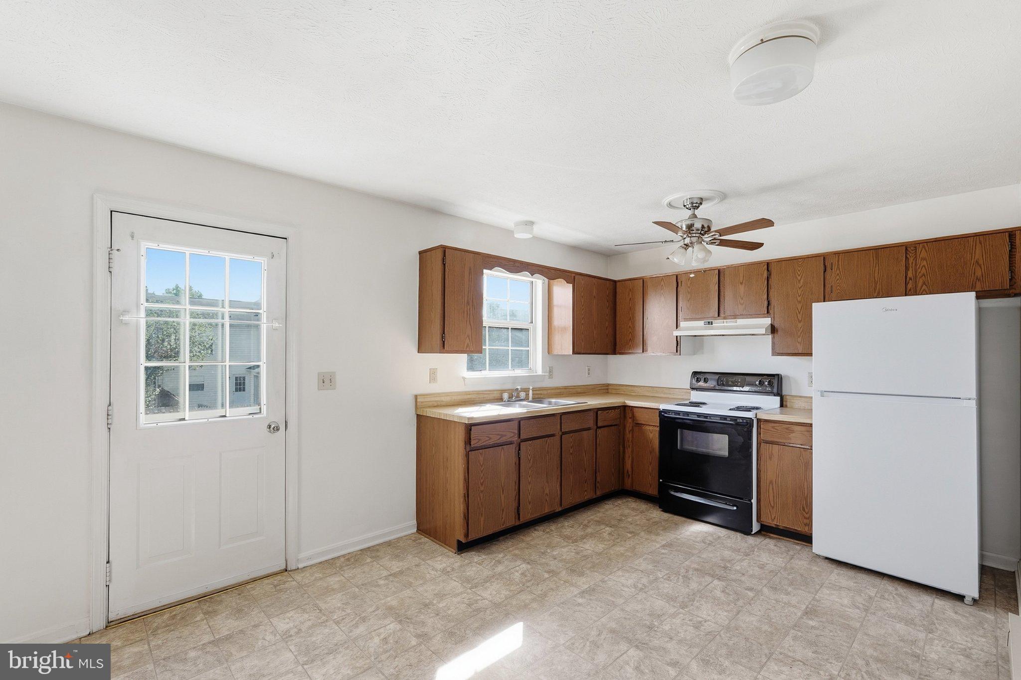 107 LITTLE RIVER DRIVE