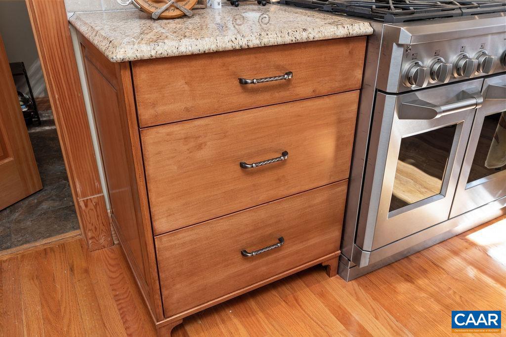 WINTERGREEN RESORT - Residential