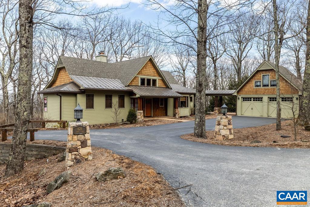 WINTERGREEN RESORT - Residential