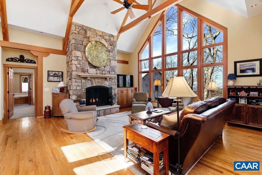 WINTERGREEN RESORT - Residential