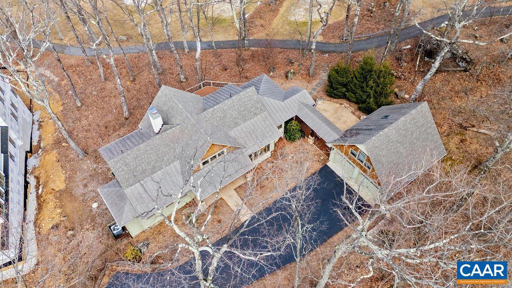 WINTERGREEN RESORT - Residential