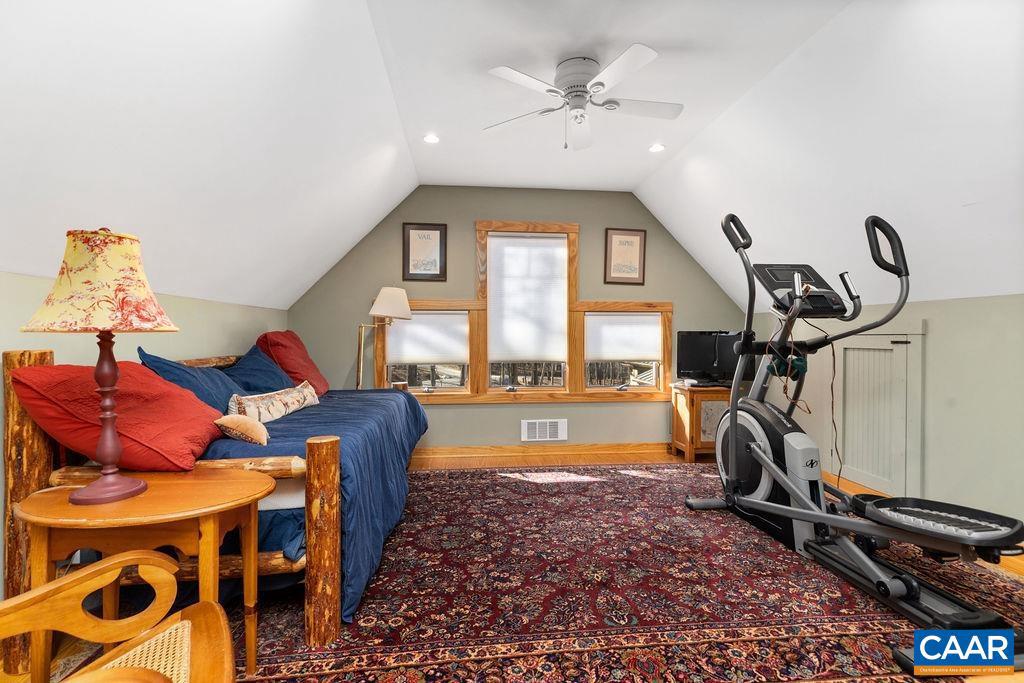 WINTERGREEN RESORT - Residential