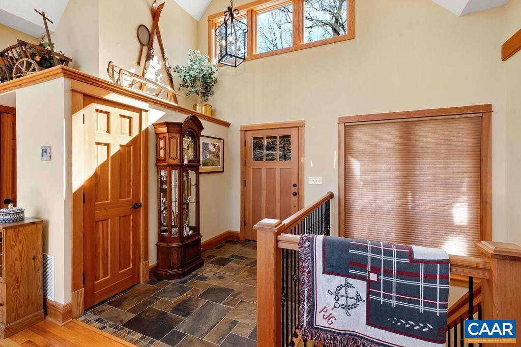 WINTERGREEN RESORT - Residential