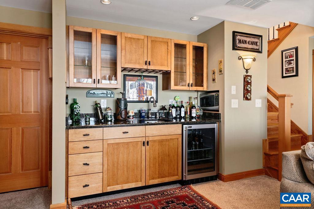 WINTERGREEN RESORT - Residential