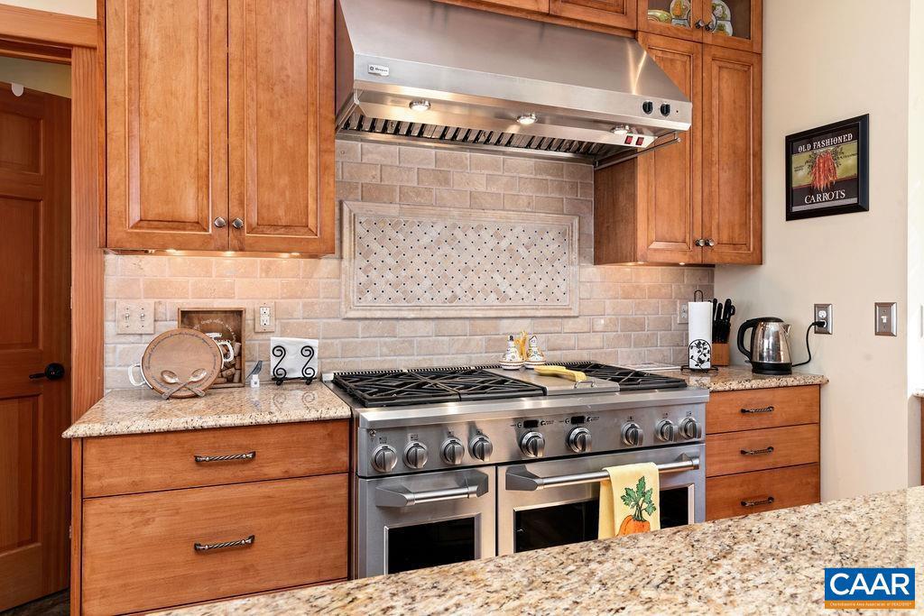 WINTERGREEN RESORT - Residential