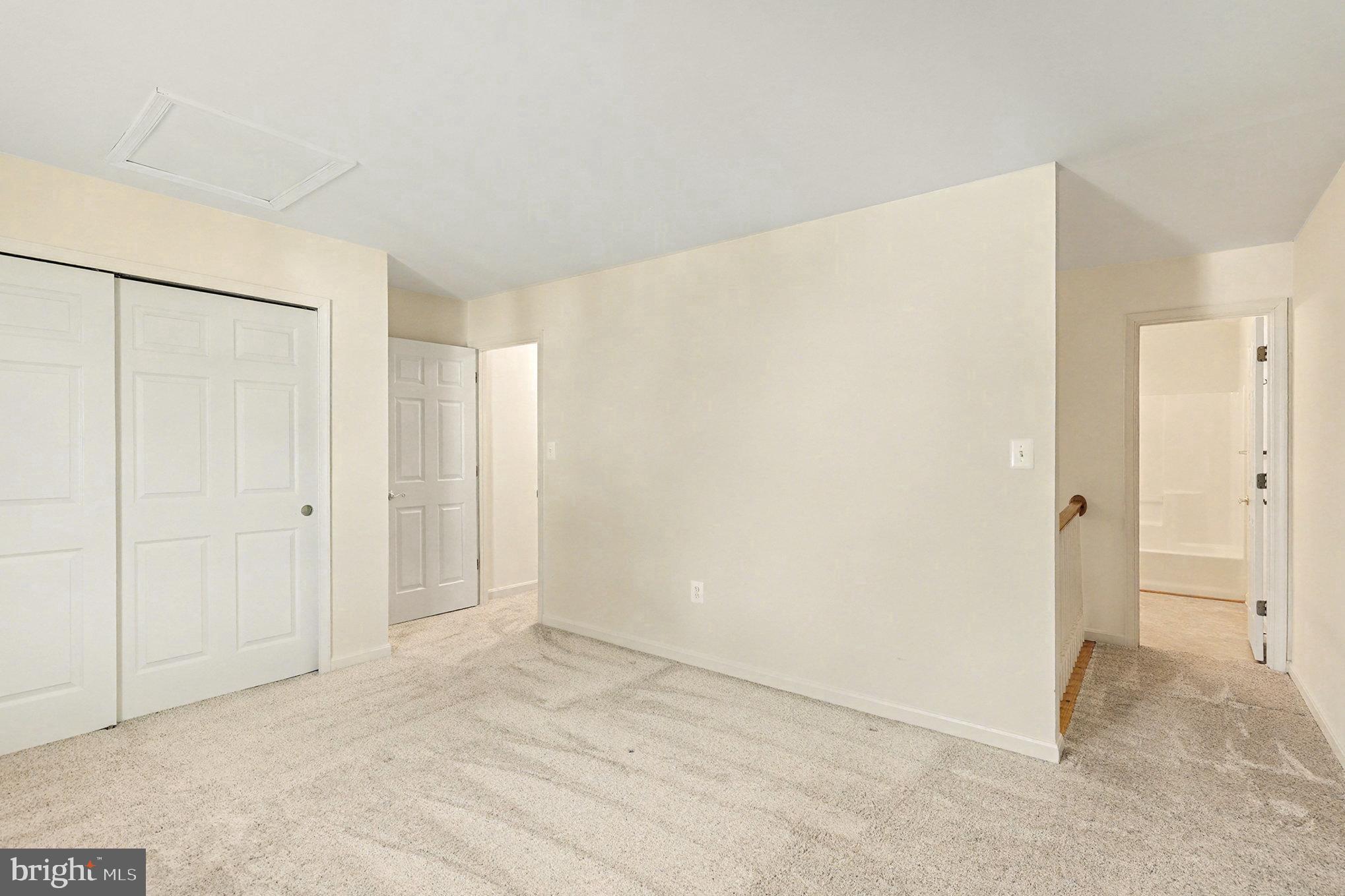 SUMMERLAKE - Residential