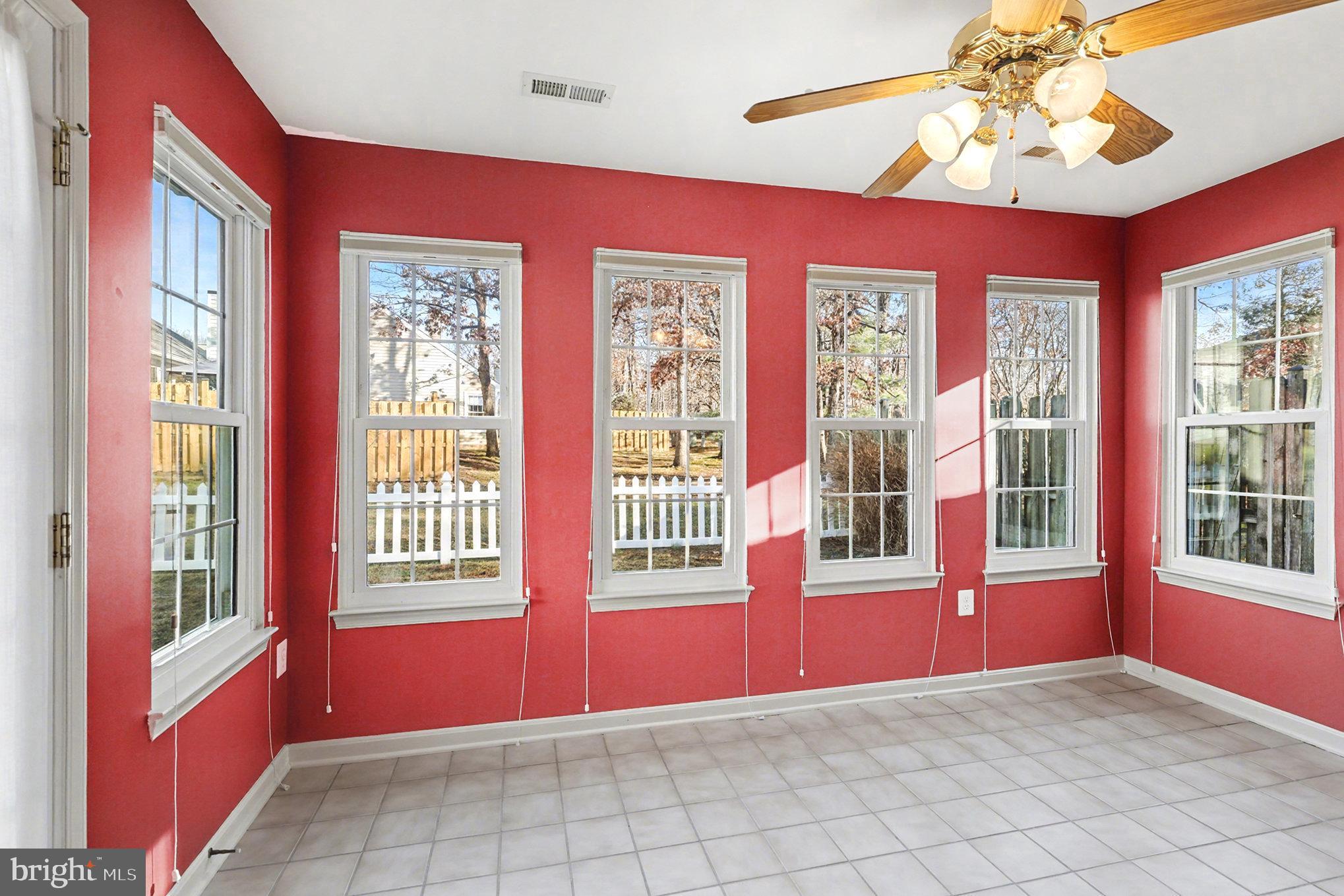 SUMMERLAKE - Residential