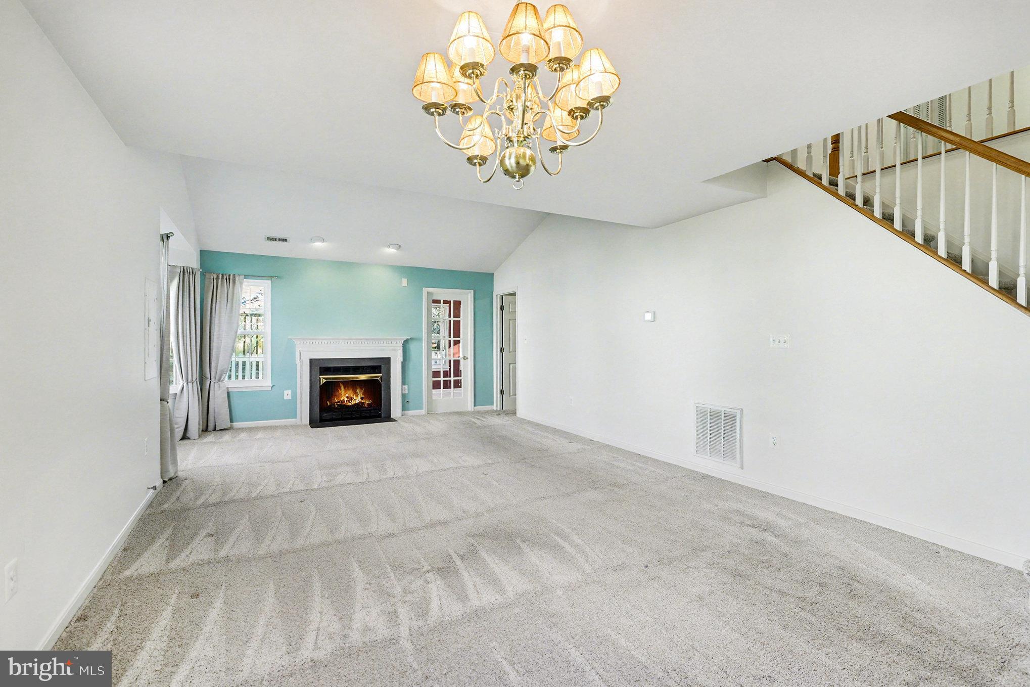 SUMMERLAKE - Residential