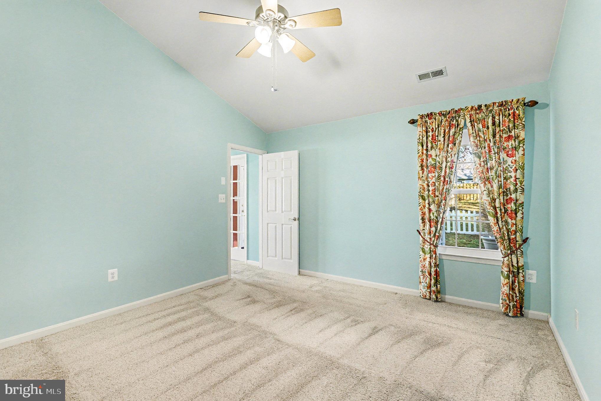 SUMMERLAKE - Residential