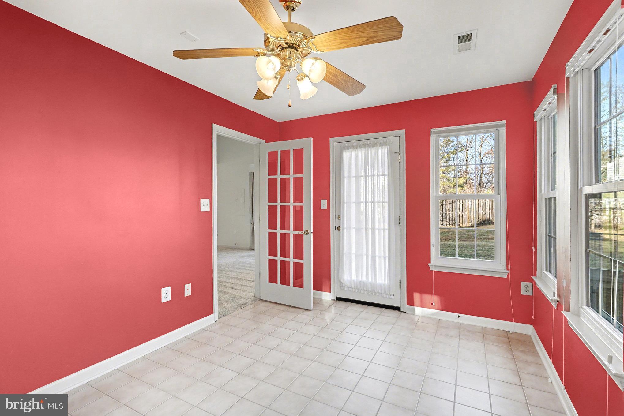 SUMMERLAKE - Residential