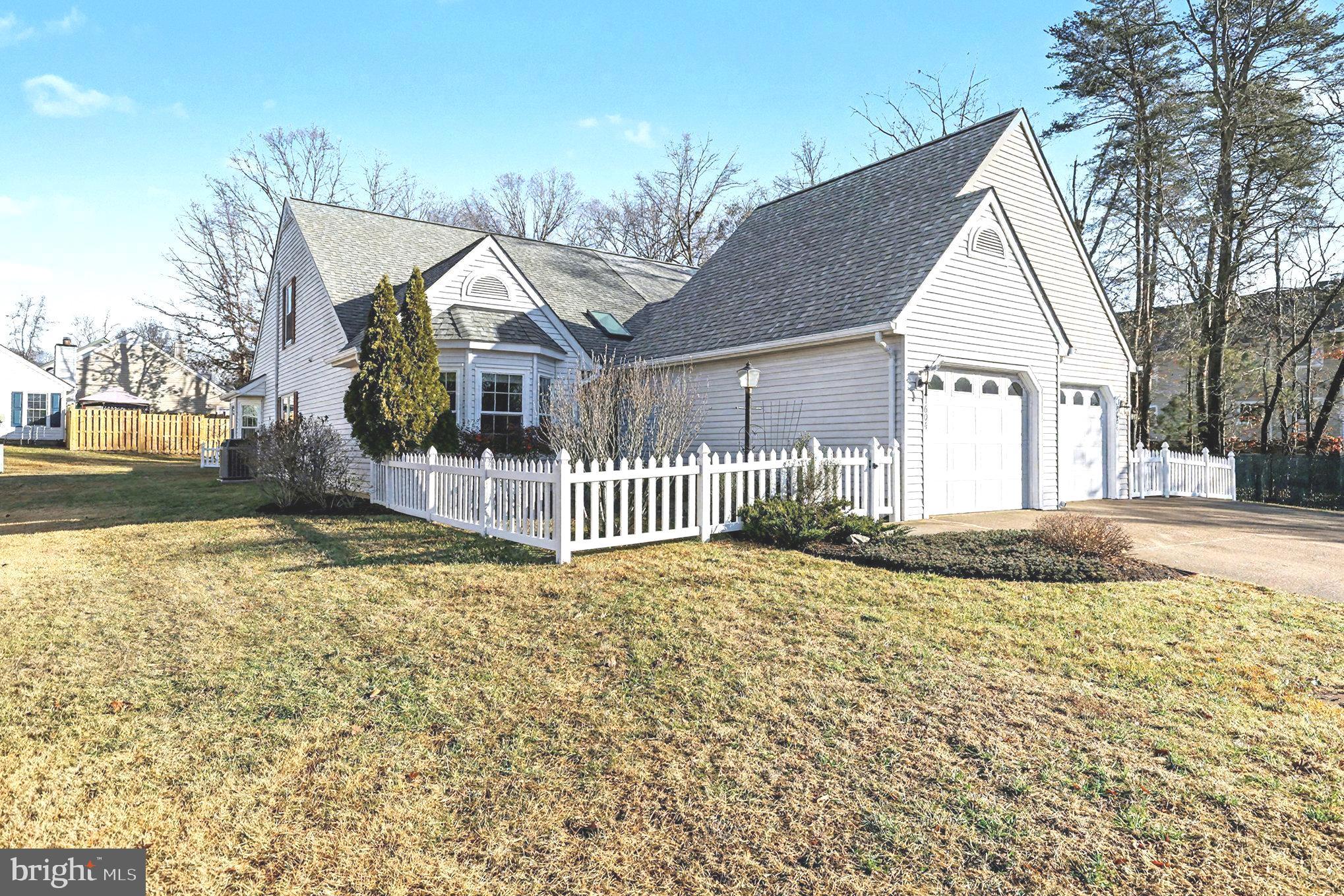 SUMMERLAKE - Residential