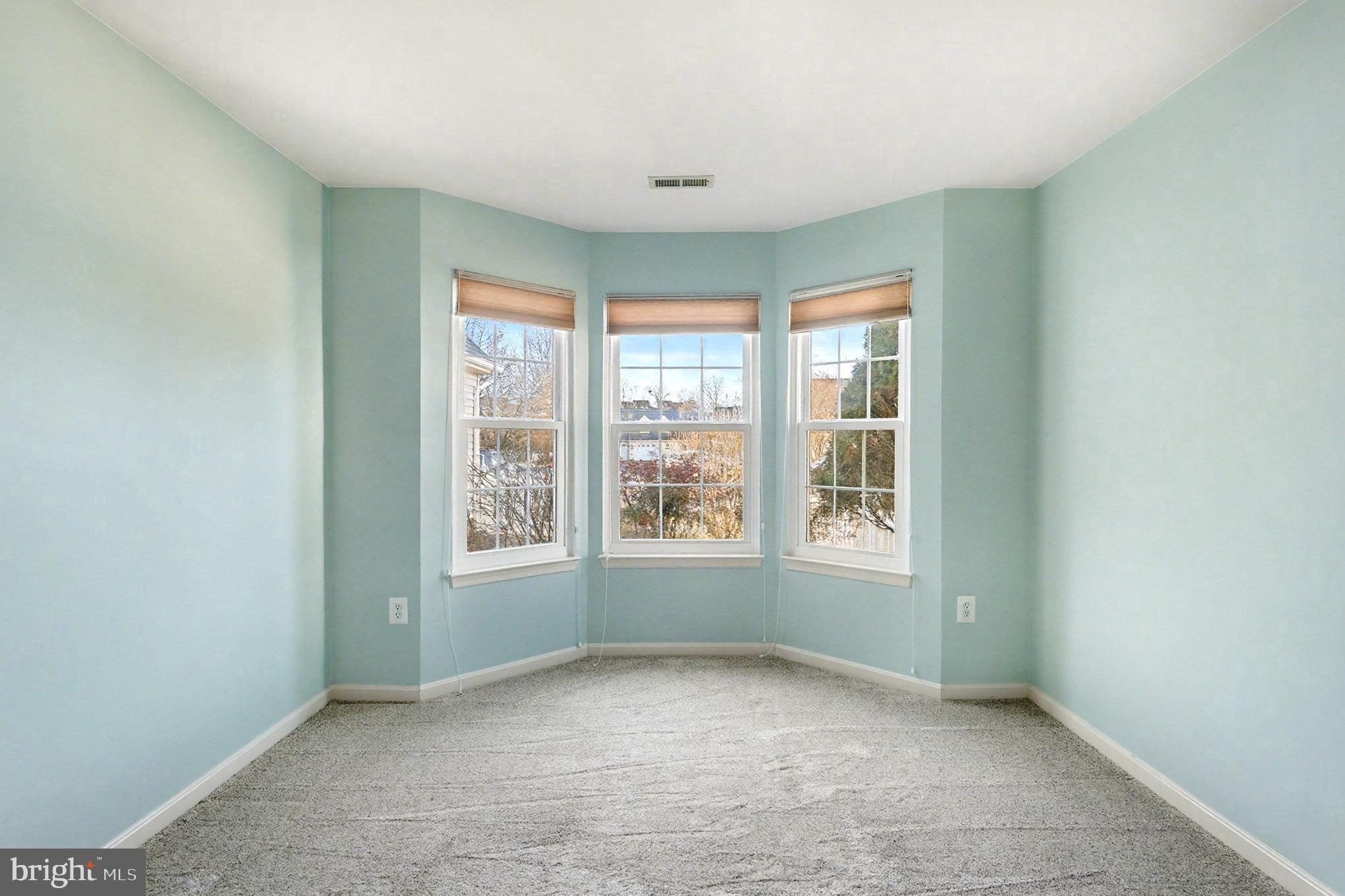 SUMMERLAKE - Residential