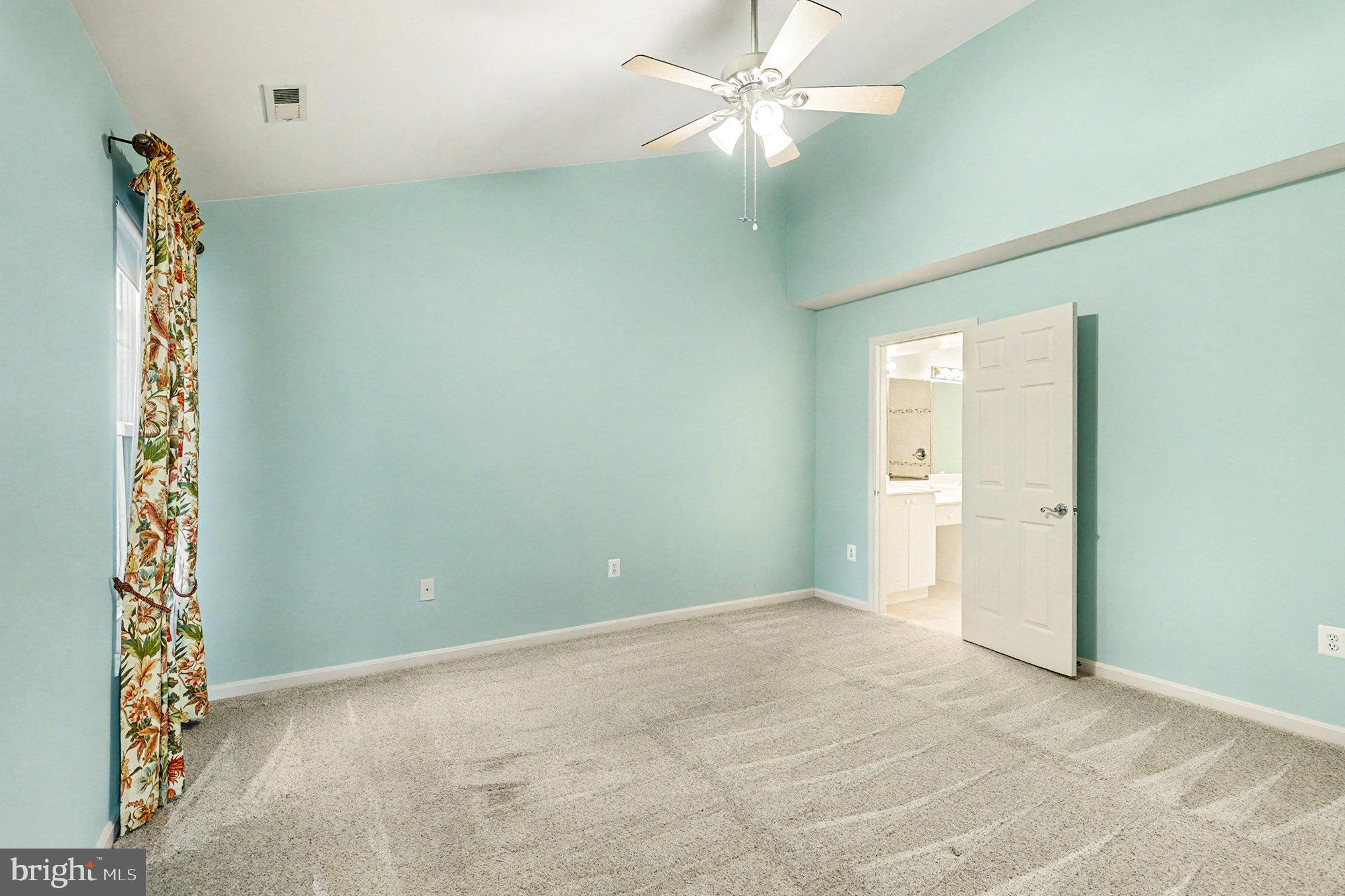 SUMMERLAKE - Residential