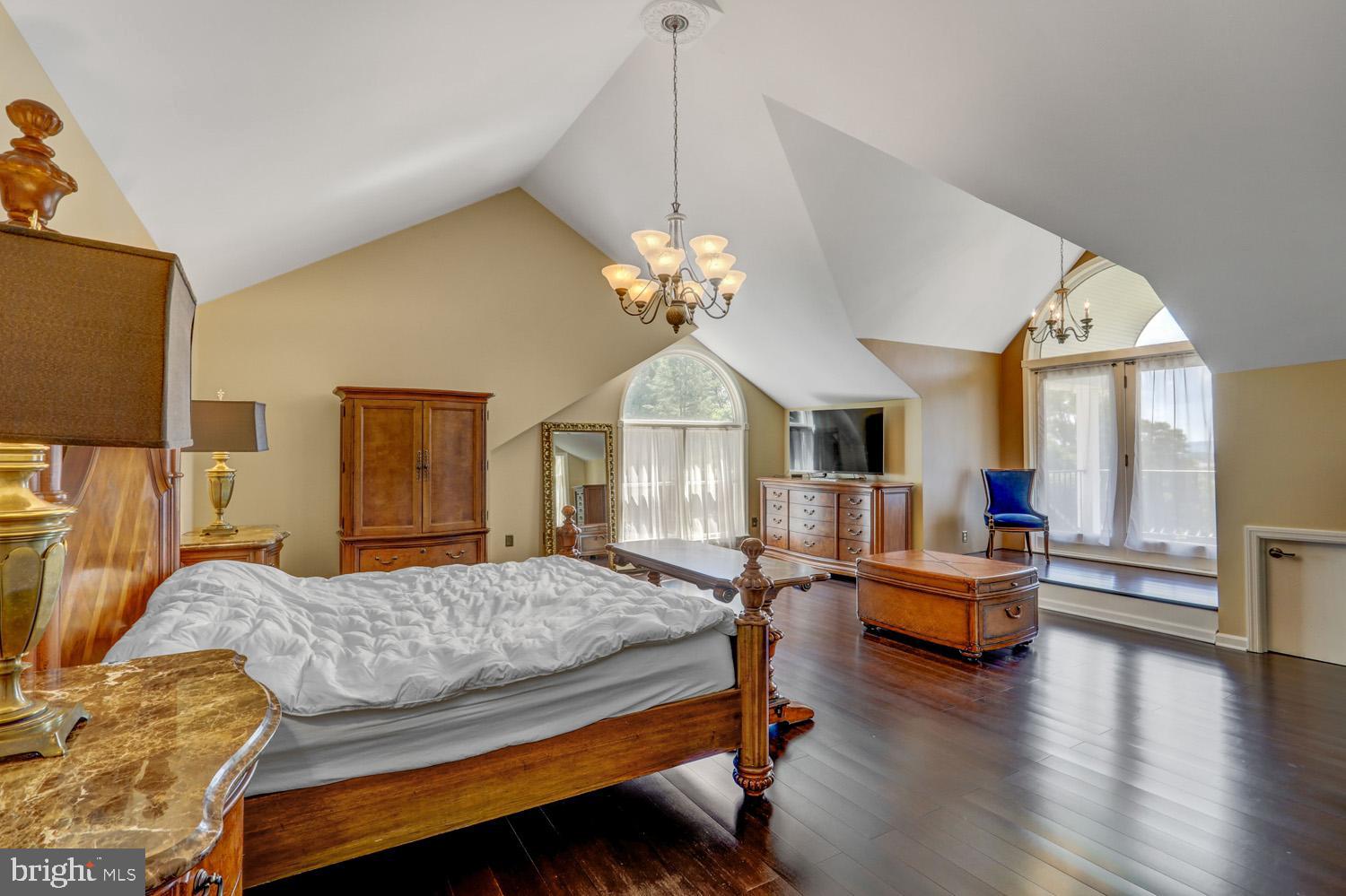 SALISBURY TWP - Residential